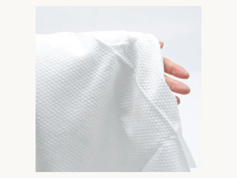 Disposable Pet Towels - Viscose; Viscose / Polyester; Cotton; Wood Pulp / Polyester; Wood Pulp / Polypropylene